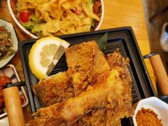 铁板秘制香辣黄鱼-桃太郎创作料理(大坪店)