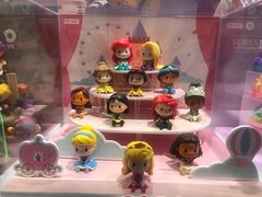 -泡泡玛特POPMART(天环购物中心店)