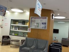 -雅悦齿科(顾村公园店)