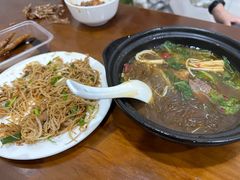 牛肉砂锅-凡老头米线砂锅(古荡新村西粮站)