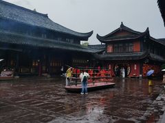 -峨眉山报国寺