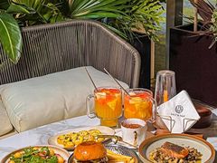 -盐说·西式餐酒馆(光明万达店)