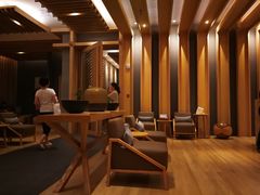 -Let’s Relax Spa(Terminal 21 Asok)