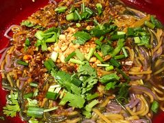 -丫丫厨娘·柠檬鸭(江南蓝鲸世界店)