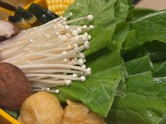 -润园四季椰子鸡火锅(卓越INTOWN店)