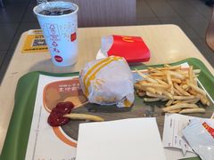 -麦当劳(军博店)