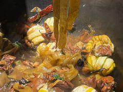 -万里闯关东铁锅炖菜馆(高新旗舰店)