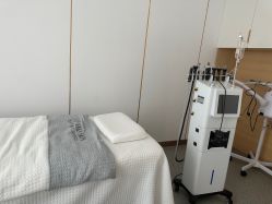 -康美贞·痘肌养护管理中心