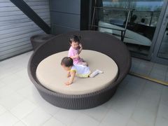 -上海滴水湖皇冠假日酒店