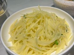 醋溜土豆丝-老街鱼嘴巴(坡子街老店)