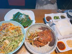 -95号酱骨·一块豆腐(展春园西路店)