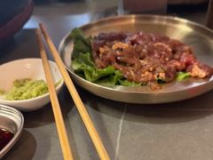 -围炉肉舍•炭烤活鳗•丹东海鲜烤肉(步行街店)