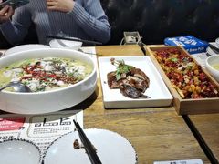 -爱啤精酿·民谣酒馆(滨江店)