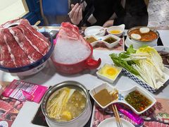 -魔法帽酱料牛肉小火锅(米兰店)