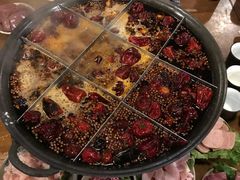 -白乐天毛肚火锅馆(南滨路店)