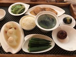 -馨月汇·一悦馨香月子中心(前滩店)