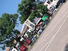 -平望服务区·停车场