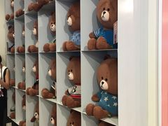 -LINE FRIENDS Garosu-gil Flagship Store