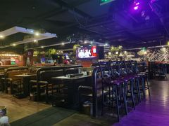 -麦凯伦烧烤·精酿超级工厂店(金桥总店)