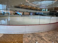 -陈露国际冰上中心(天津嘉里汇店)