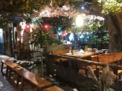 -城墙拐拐火锅(三峡广场黑金冠店)