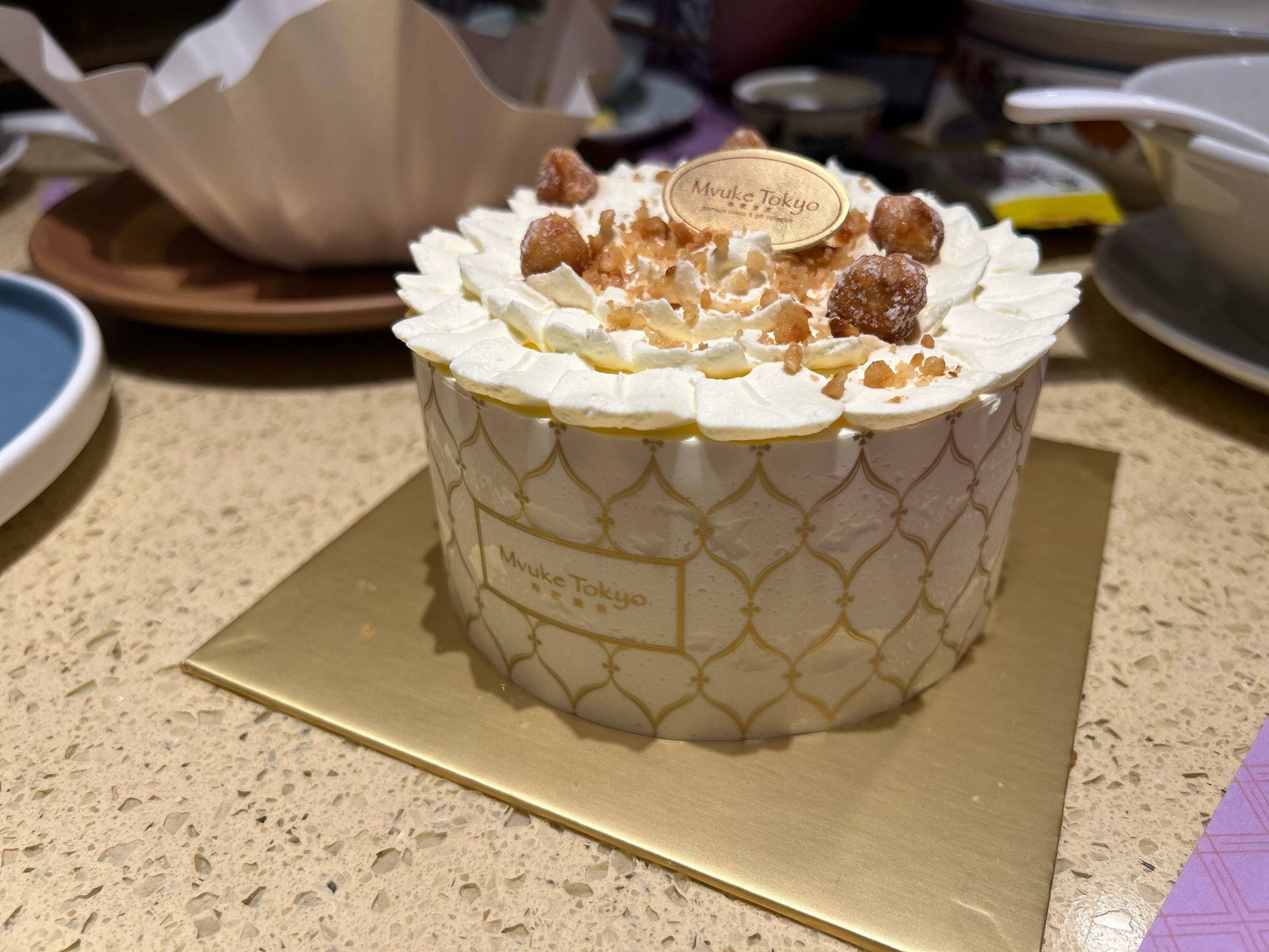 布歌东京榛子奶油蛋糕