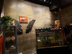 -臻鲜燕海鲜融合餐厅(金陵style店)