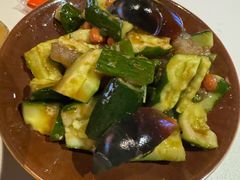 -鸣记脆皮烤鱼·海鲜烤鱼(三八广场店)