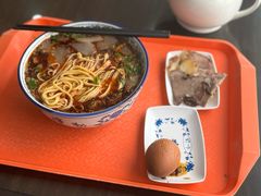 -吾穆勒蓬灰牛肉面·清真(北滨河中路店)