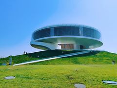 -郑东新区龙湖公共艺术中心