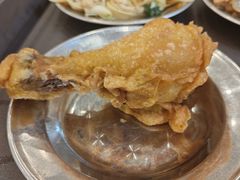 -华中科技大学东三学生食堂