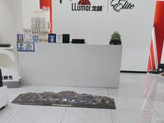 -龙膜膜方汽车贴膜隐形车衣汽车改色(河东店)