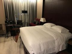 -广州天河希尔顿酒店