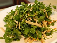 -小船渔村•大连菜•大连焖鱼(黄河路店)