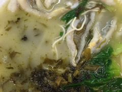 iphone_upload_pic-明呈黄鱼面馆(斜土路店)