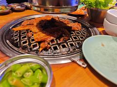 -唯成•韩国炭火烤肉 유성고기