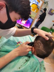 -爆米花儿童美发乐园(红博中央公园店)