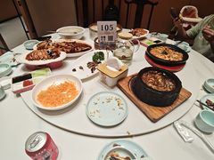 -梅利汴京烤鸭•开封豫菜地标店(东大街店)