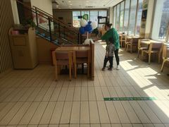 -德克士(世纪广场店)