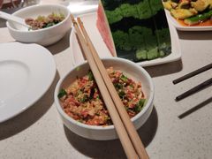 -海底捞火锅鲜切牛肉主题店(长寿路店)