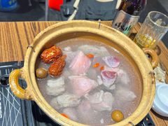 -蚝堡海鲜·威海菜·海肠捞饭·烧烤·亚洲吃蚝公司(幸福门店)
