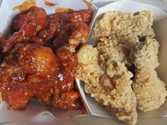 -BHC炸鸡(明洞总店)