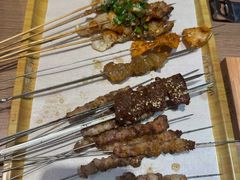 -街角等你.大连海鲜烧烤.经典铁板海鲜串(西安路店)