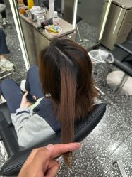 -Tloml salon