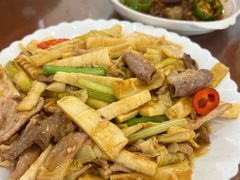 -正宗高流河饭店原创风姜鸡