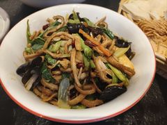 -丁里羊肉小镇(天鹅湖总店)