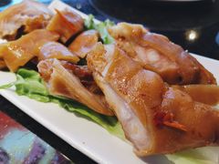 -三个四川人火锅(华联商厦店)