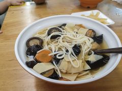 -龙华素斋(龙华路店)