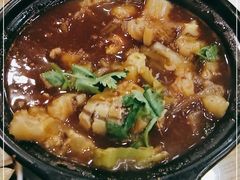 -三鞭一花·独一处·元英砂锅(海光寺店)