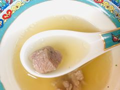 -毛辣果·贵州红酸汤牛肉火锅(西单店)
